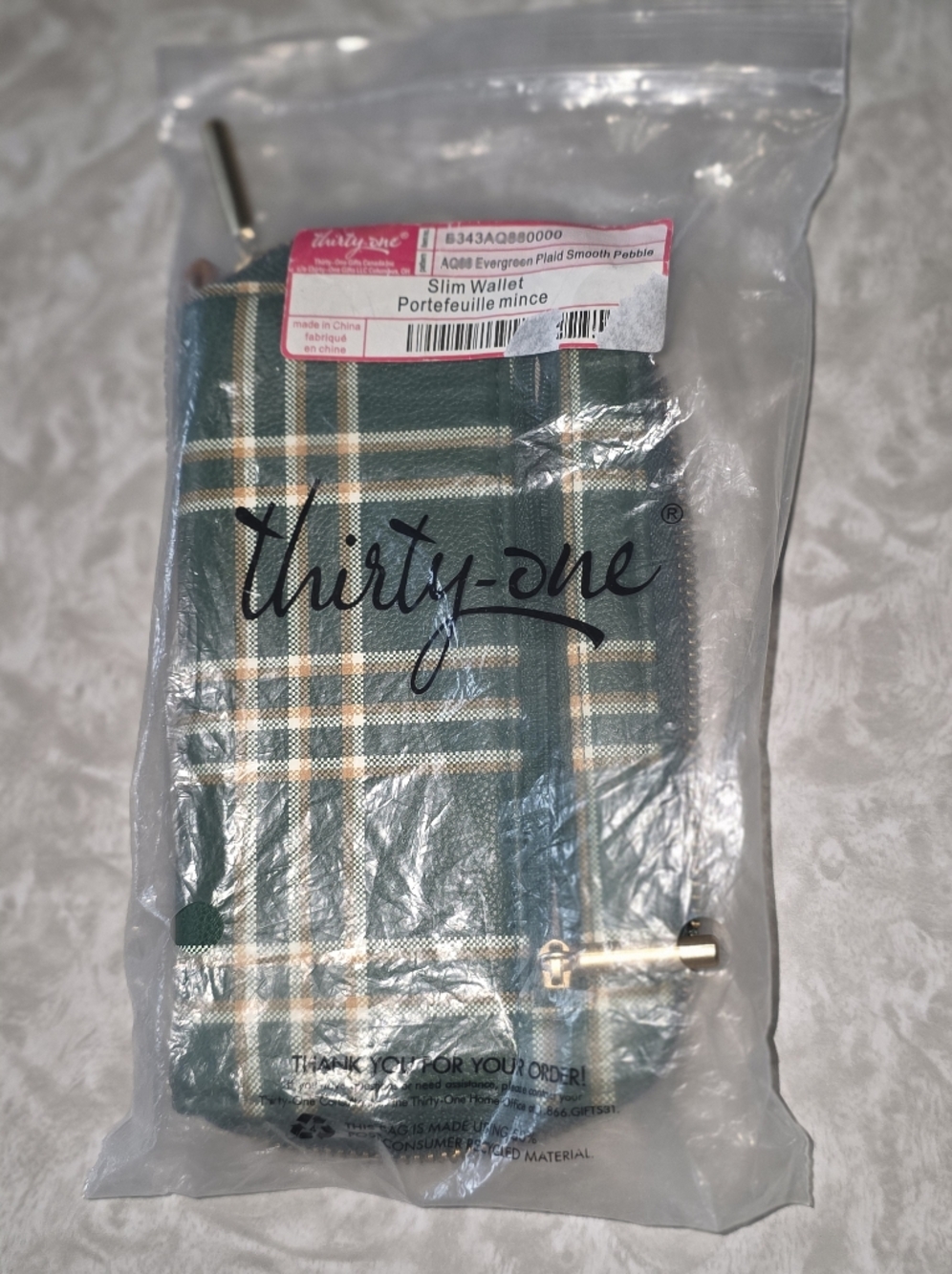 Thirty-One Plaid Slim Wallet in Evergreen Plaid